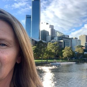 Meet your Posher, Melissa